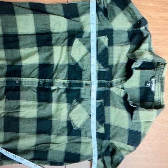Express Dark Green Plaid Button Down shirt - Picture 3 of 5